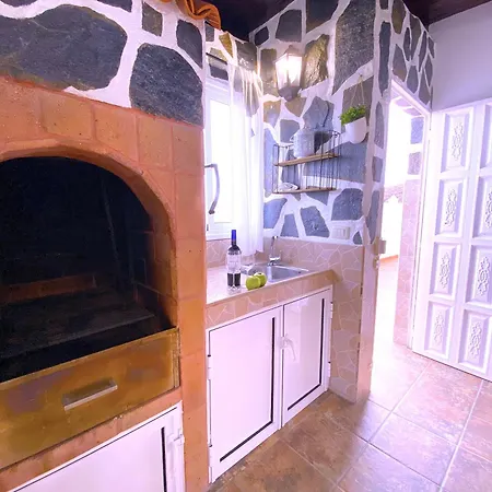 Tropicalidays Mountain Scape Arona (Tenerife)