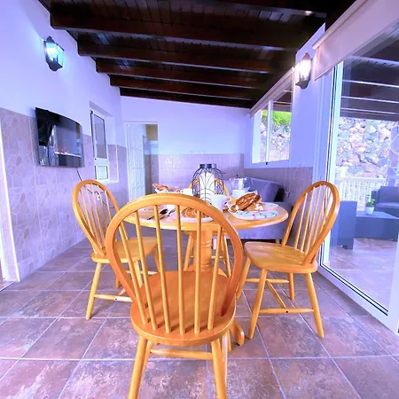 Tropicalidays Mountain Scape Vakantiehuis *