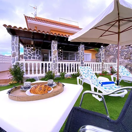 Tropicalidays Mountain Scape