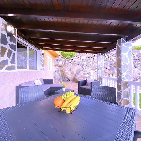 Tropicalidays Mountain Scape Vakantiehuis *