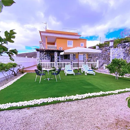 Tropicalidays Mountain Scape Vakantiehuis